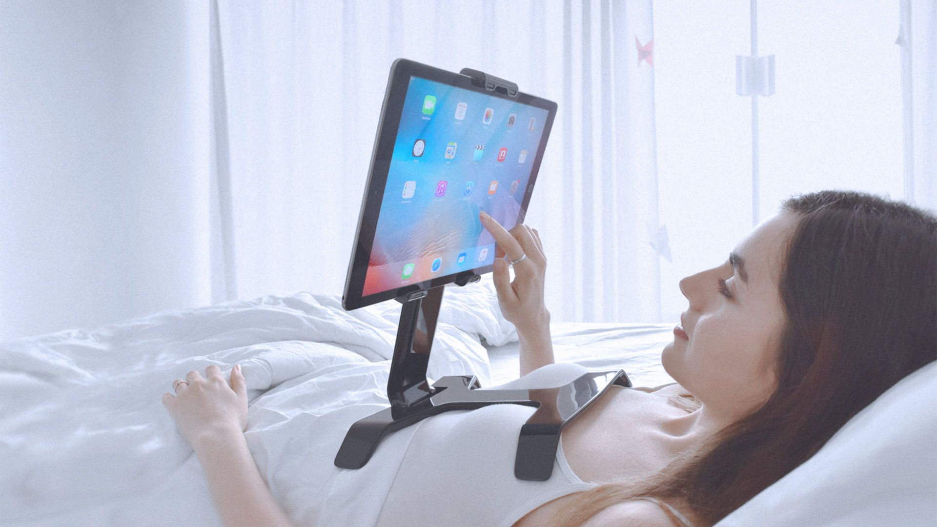 ipad holder for bed