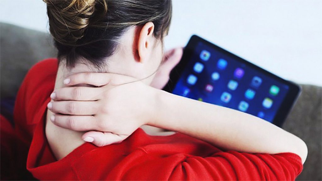 tablet neck pain